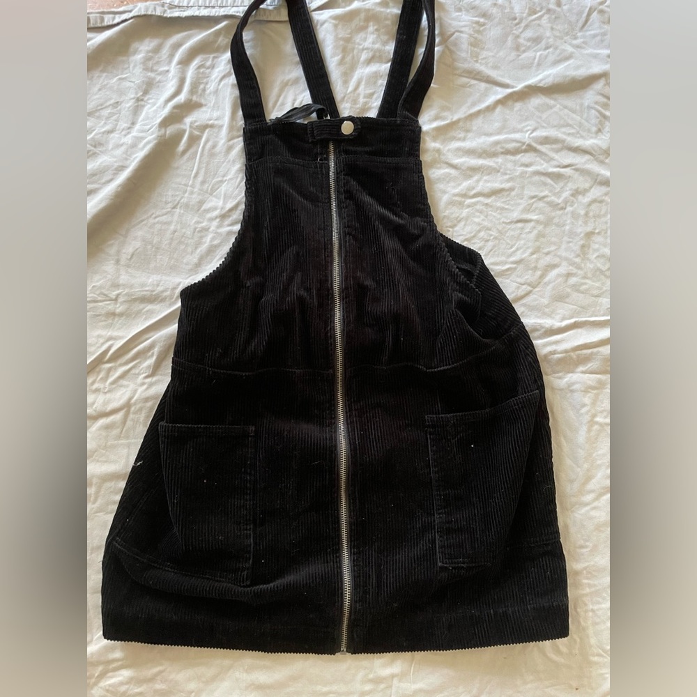 Forever 21 Large Black Dress